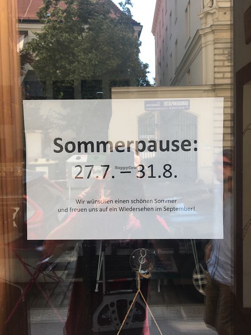 Unfortunately, they’re closed from July 27th until August 31th 2018 at nimmersatt in Vienna
