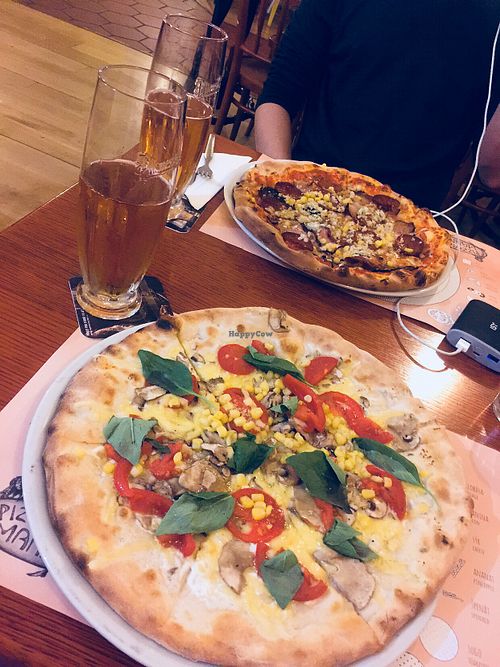 Отличная веганская пицца по супер цене! Всего лишь 169 крон! Очень вкусная и сытная ☺️ at Pizzeria Manna in Prague