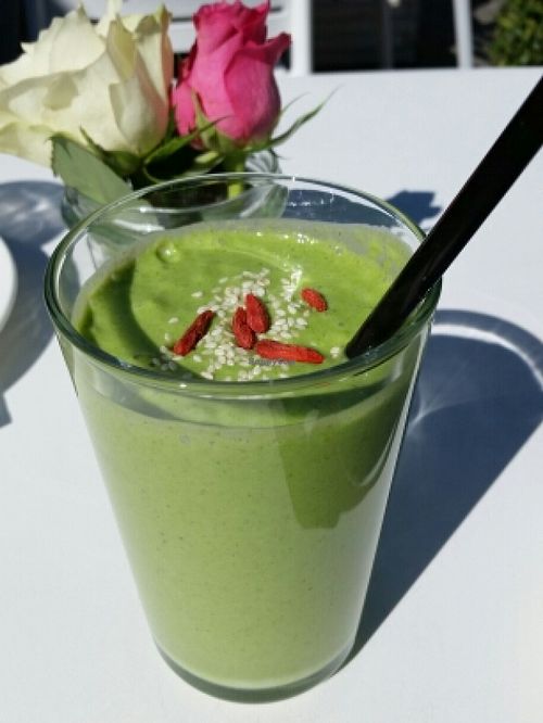 green smoothie  at Think Love Juices & Vegan Food in Warsaw