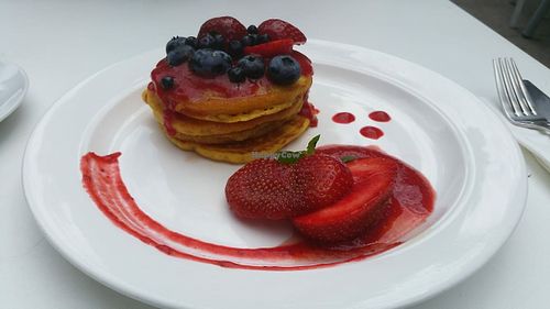 Good looking and tasting pancakes and red fruits at Think Love Juices & Vegan Food in Warsaw