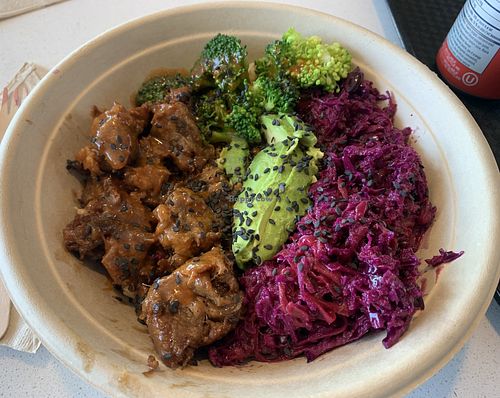 Général Copper bowl  at Copper Branch in Brossard