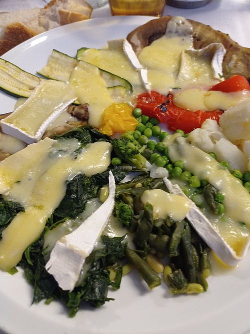 Piattone vegetariano at Da Gianni Ristorante Pizzeria in San Giovanni Lupatoto