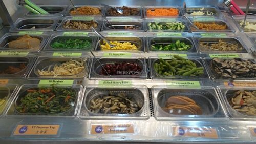 a wide range of vegetables to choose at QQ Rice - Tanjong Pagar MRT in Central Singapore