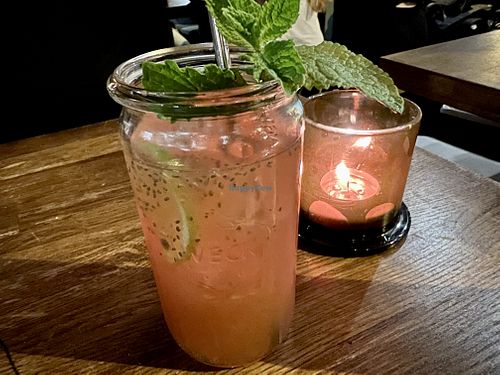 passion fruit smoothie at Soy in Berlin