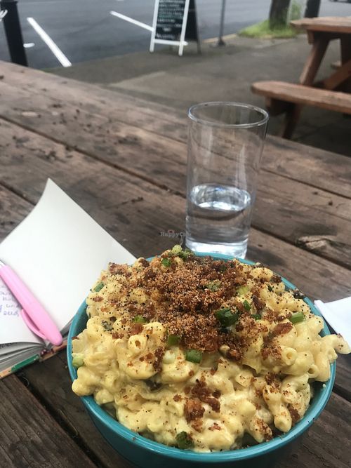 mac n cheese at Fru Fru Terra in Portland