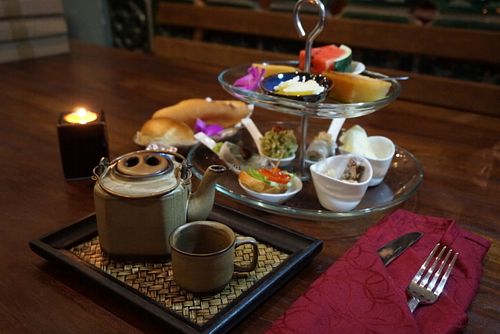 Trà Chiều - Afternoon Tea at Bong Sung Vegetarian Food - District 1 in Ho Chi Minh City