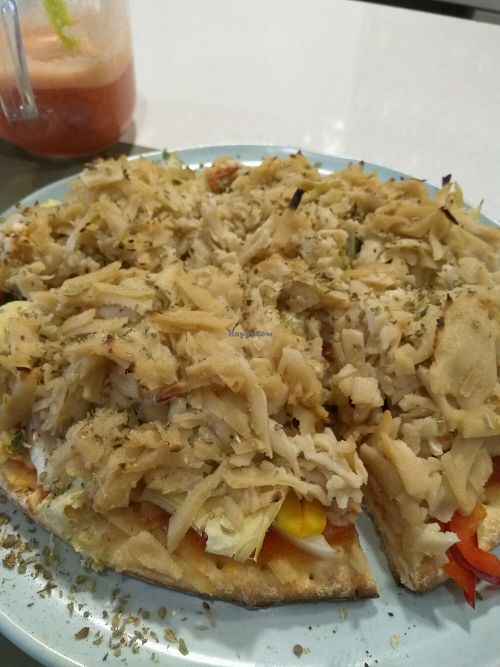 pizza sin gluten at BodhiGreen Vegetariano in Alicante