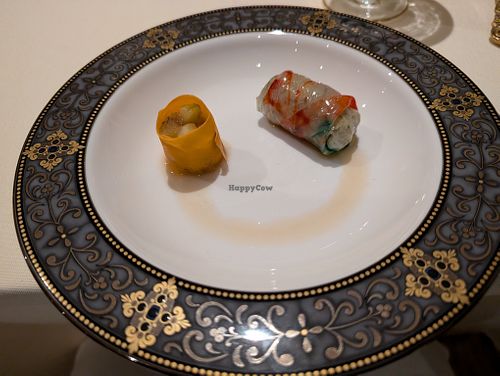 Spring Roll at Tudore Tranquility in Tokyo