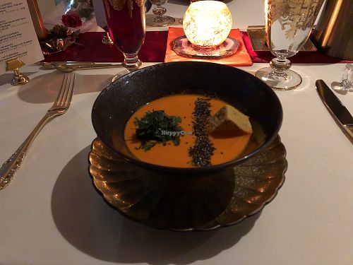 Roasted red capsicum and fresh mint soup at Tudore Tranquility in Tokyo