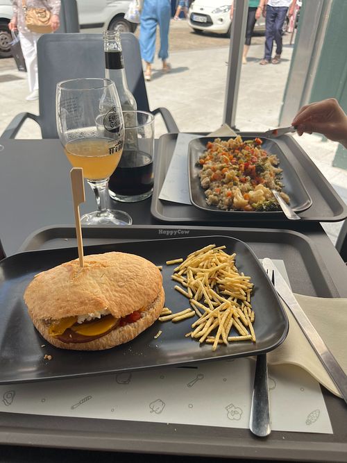  at La Cuchara Veggie in A Coruna