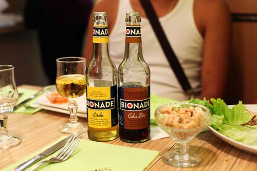 organic limonade and bowl of nuts  at Vege Saveurs in Paris