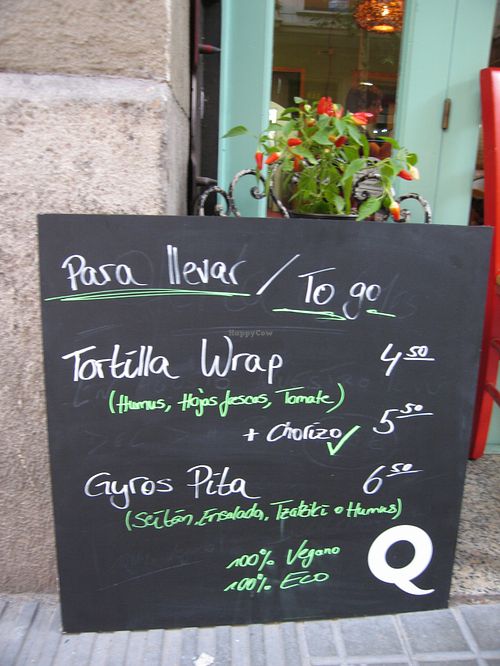 Price board for take-away at Casa Griega in Barcelona