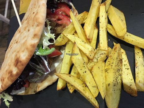 Super fresh Gyro at Casa Griega in Barcelona