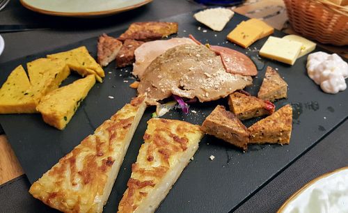 Main sharing antipasti plate at Sopra la Panca in Trento