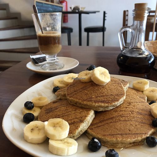 Vegan pancakes  at Fruzion in Paracas