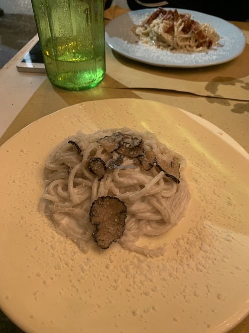 Spaghetti Tartufo at Buddy VEGGY in Rome