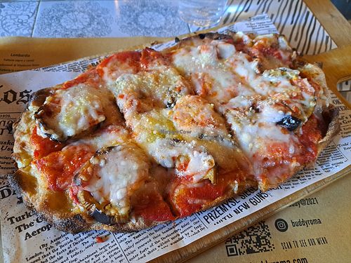 Pinsa Parmigiana at Buddy VEGGY in Rome