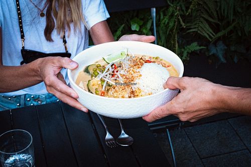  at roots - Lintheschergasse in Zurich