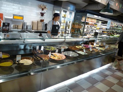 Fresh fine foods at Paradiset - Brännkyrkagatan in Stockholm