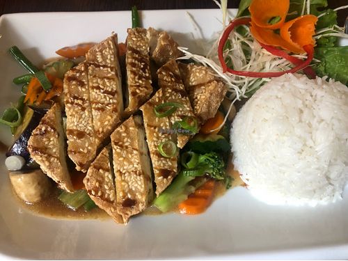 bbq sesame tofu at Savory Chay in Berlin