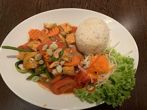 Sweet and sour stir fry  at Savory Chay in Berlin