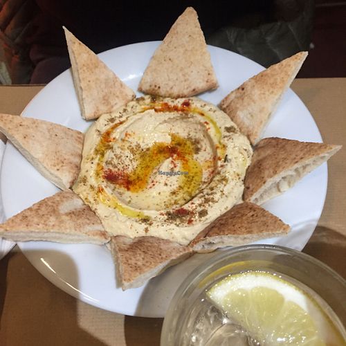 hummmmus❤❤❤ at Vegetalia - Born in Barcelona