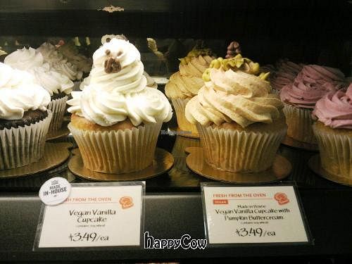 vegan cupcakes at Whole Foods Market in Louisville