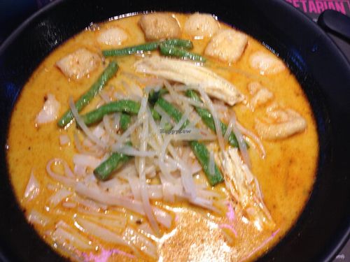 vegetable curry laksa at Smile M in Shanghai
