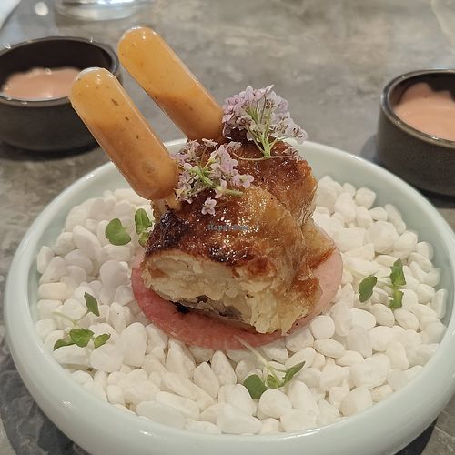 Tenderloin Roast
烧烤素排 at elemen 元素 - Millenia Walk in Central Singapore