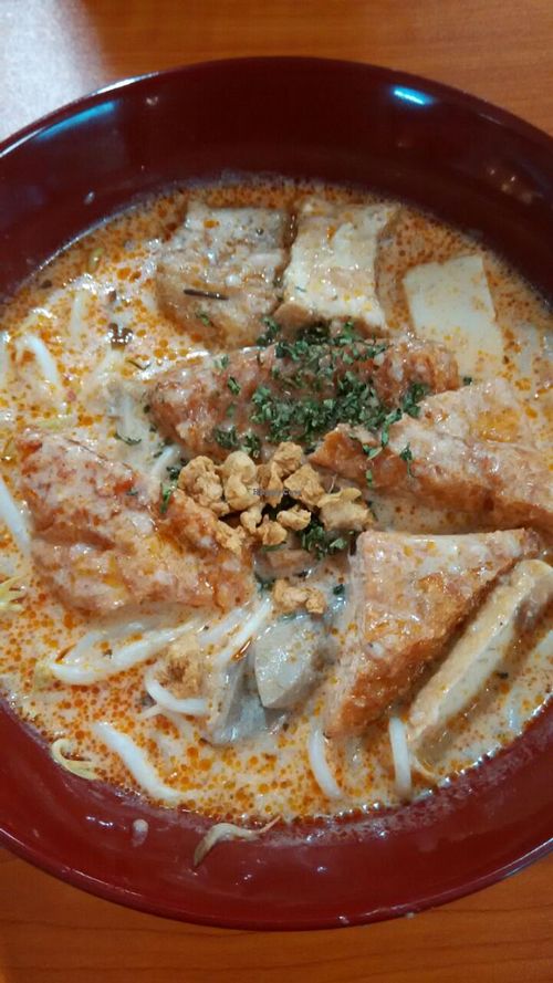 laksa noodle  at Xiu Yuan Vegetarian Eating House in Central Singapore