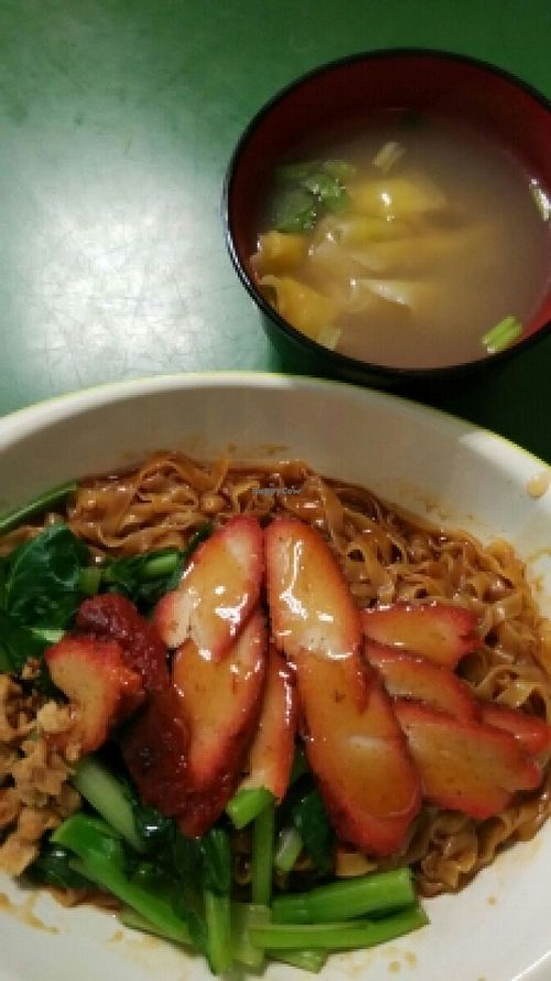 wanton noodles at Xiu Yuan Vegetarian Eating House in Central Singapore