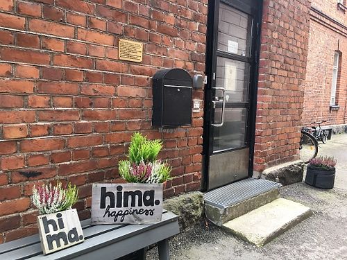 building entrance at Hunaja Cafe in Helsinki