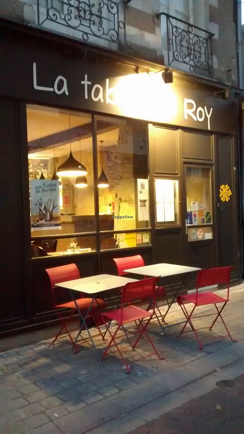 Front wall at La Table des Roy in Nantes