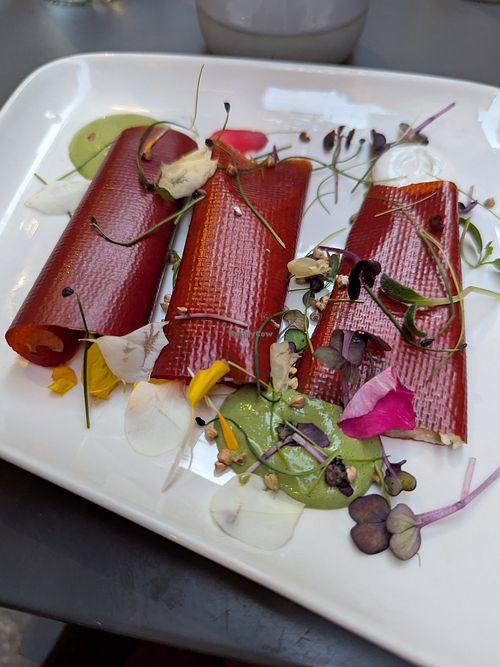 Cannolini rossi at Botanica Lab in Bologna