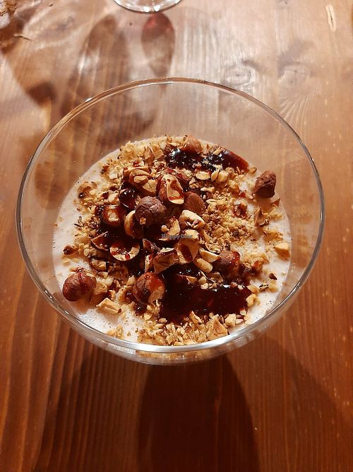 Panna cotta con nocciole e cereali at Torre Morgana in Umbertide