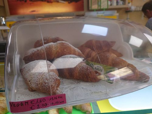 Vegan croissant with or without filling at Gelateria Italia in Rovinj