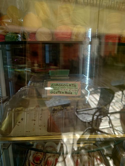 Vegan cake at Gelateria Italia in Rovinj