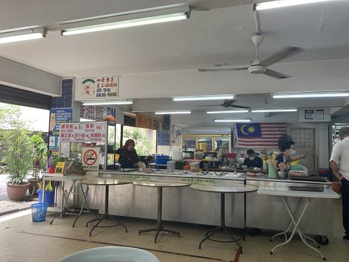 Food counter with buffet  at Blue Boy Vegetarian Food Centre in Kuala Lumpur