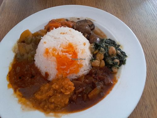 rainbow dish at Café VIVAVE in Freiburg