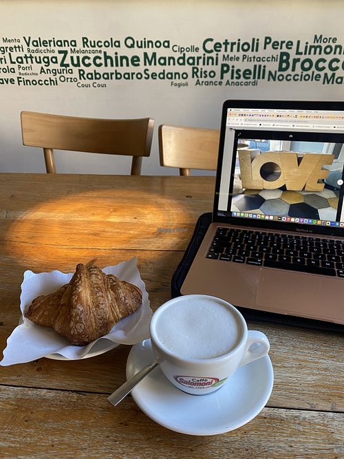 Cornetto vuoto  at 100% Bio in Rome