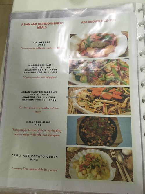 asian food at Wellnessland Vegetarian Cafe in Cebu