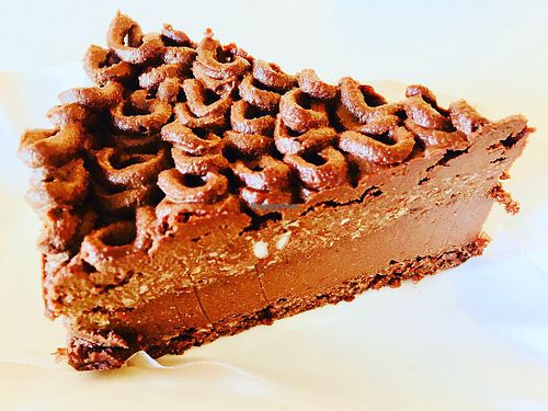 veg&raw choco cake at SmileS in Bellinzona