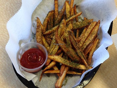 dill fries at Viva La Vegan in Atlanta