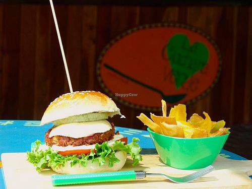 Their Positive Burgers are the VERY BEST BURGERS of the world at La Cuchara Verde - Positive Food in Playa Flamingo