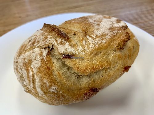 cranberry roll at denn's Biomarkt in Jena