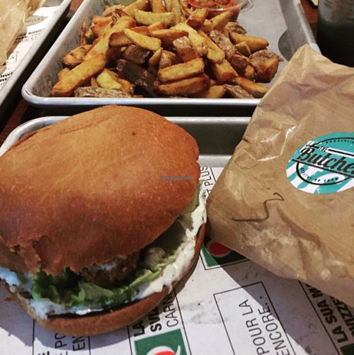 Vegan Falafel-burger at The Butcher in Zurich