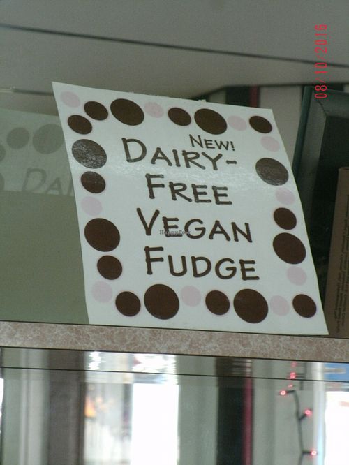 Sign in store.  Plus sign in door.... at Ryba's Fudge Shop in Mackinac Island