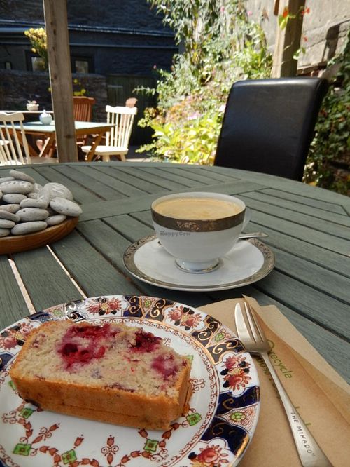vegan berry cake at Oats Healthy Living Store in Brixham
