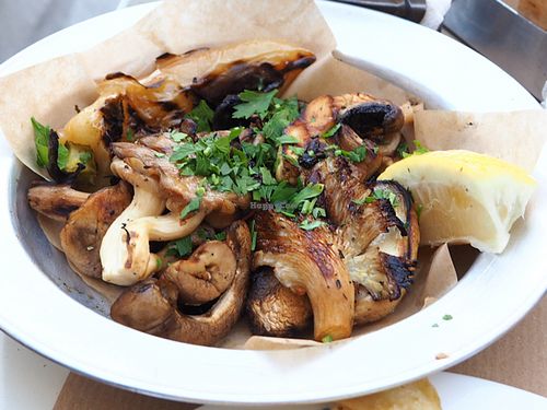 Grilled mushrooms at Pane e Souvlaki in Corfu