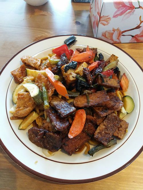 3 and noodles at Blossoming Lotus in Newtown